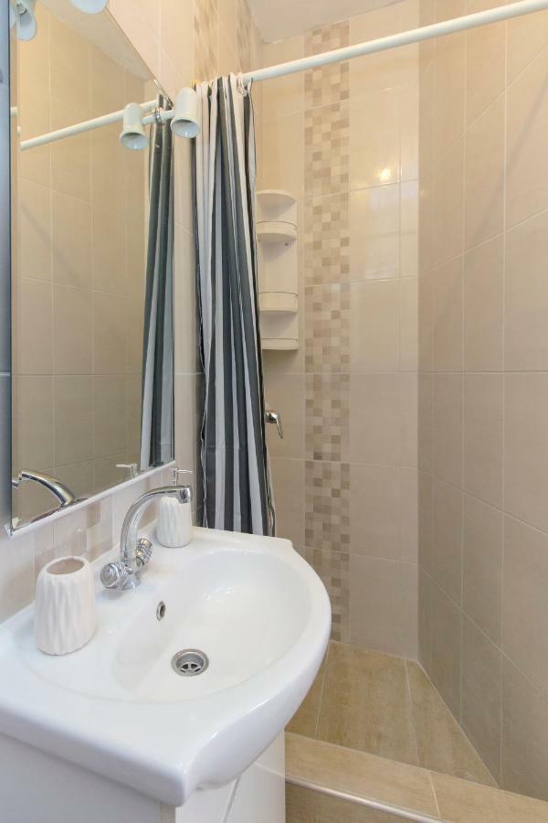 Apartment'S Dalmatia Šibenik Buitenkant foto